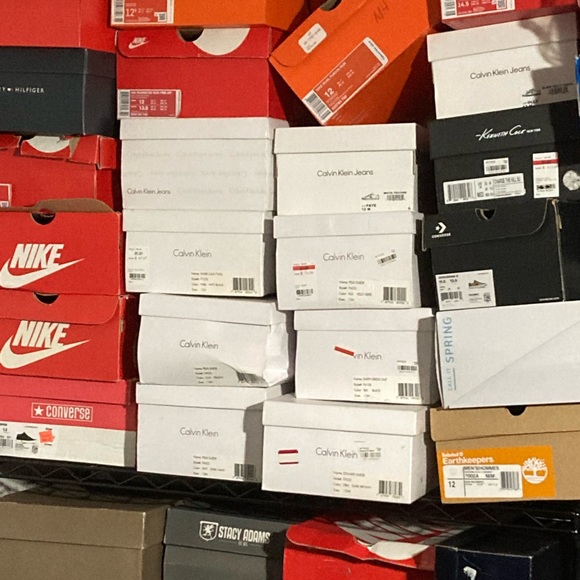 Over 200 pairs of my personal shoe collection - Picture 13 of 15